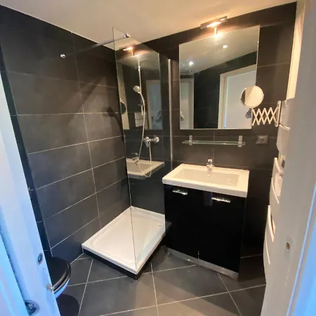Nice, Splendide 4p Residentiel, Terrasse Vue Piscine , Garage شقة *